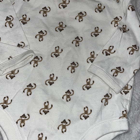 (3 for $10) old navy monkey bodysuit ๐ - Picture 2 of 5